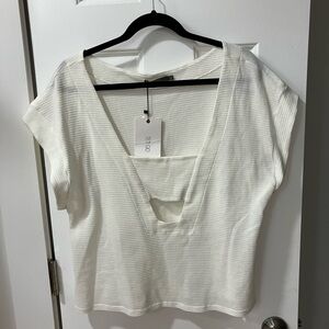 Elegant White V-Neck Women's Tee